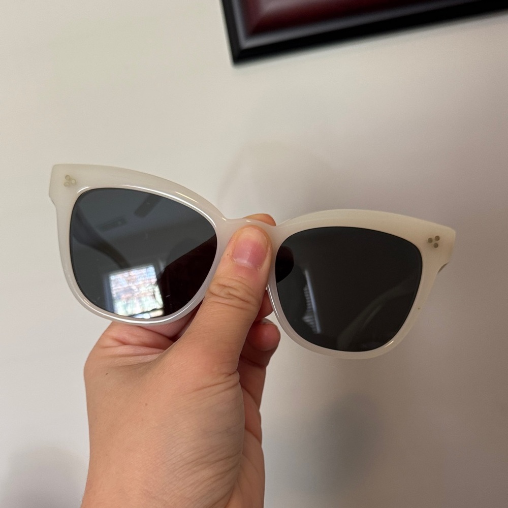 Oliver Peoples Marianela Sunglasses